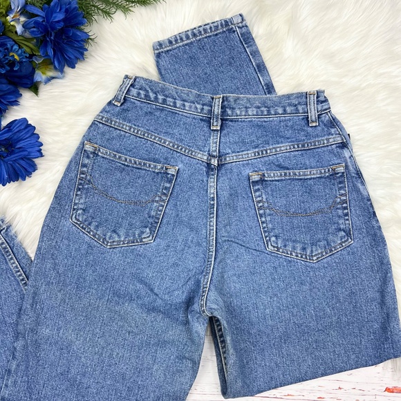 VINTAGE |•CHIC•| Classic Blue Jeans High Rise Waist Tapered Leg Vtg Size '6 P' - Picture 5 of 9